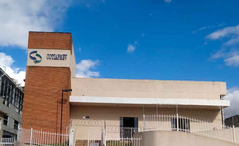 Cinco anos após reforma da Previdência no país, Cotia avança na atualização do regime dos servidores