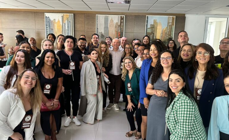 CAFÉ COM O PREFEITO REÚNE COMERCIANTES E PROFISSIONAIS DA BELEZA EM BARUERI NESTA SEGUNDA-FEIRA