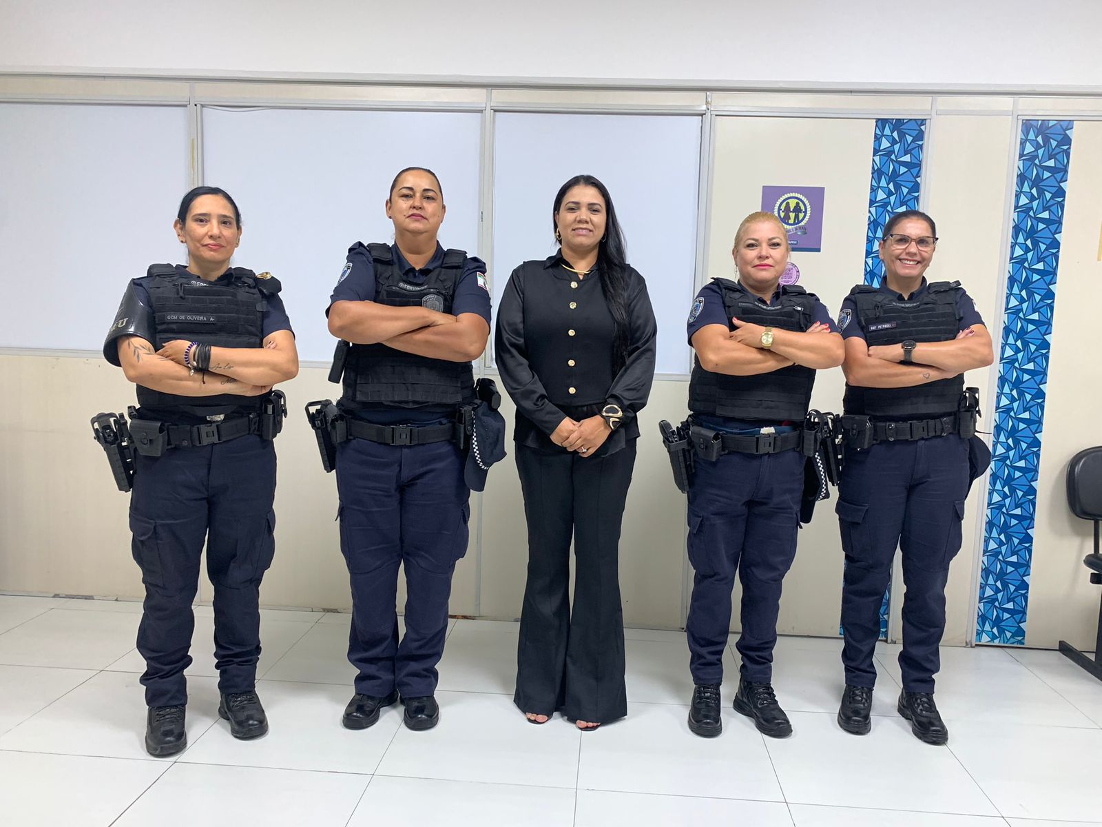 GCMs Femininas de Itapevi são homenageadas na ALESP por excelência na Segurança Pública