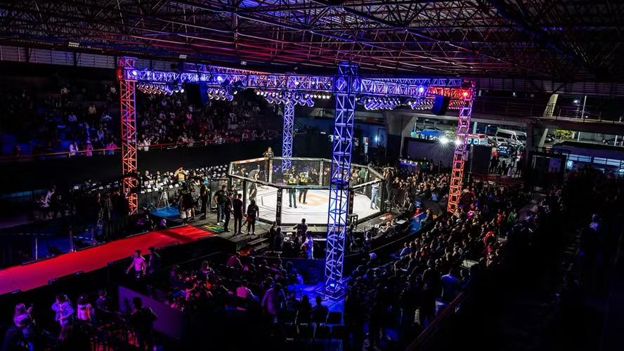LFA 234 retorna a Cajamar com duas disputas de cinturão mundial no próximo dia 29