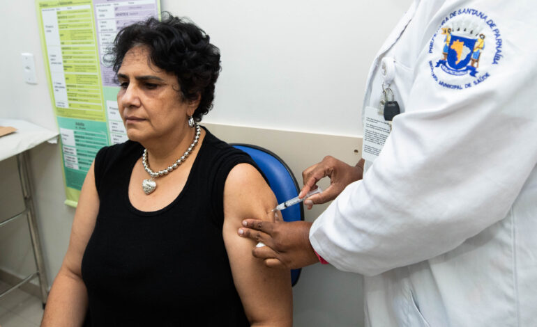 Vacinação contra a gripe é ampliada para adultos e crianças a partir de 6 meses de idade 