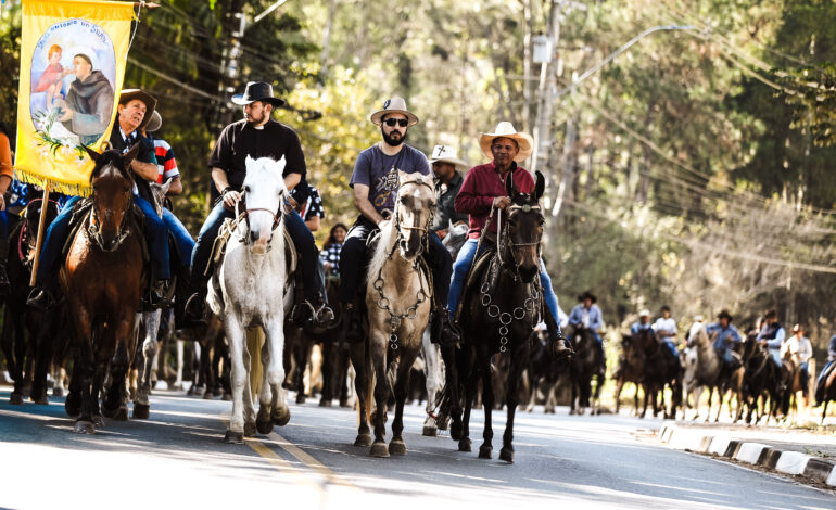 Prefeitura de Santana de Parnaíba promove a 111ª Festa de Santo Antônio do Suru no próximo domingo (14/6)