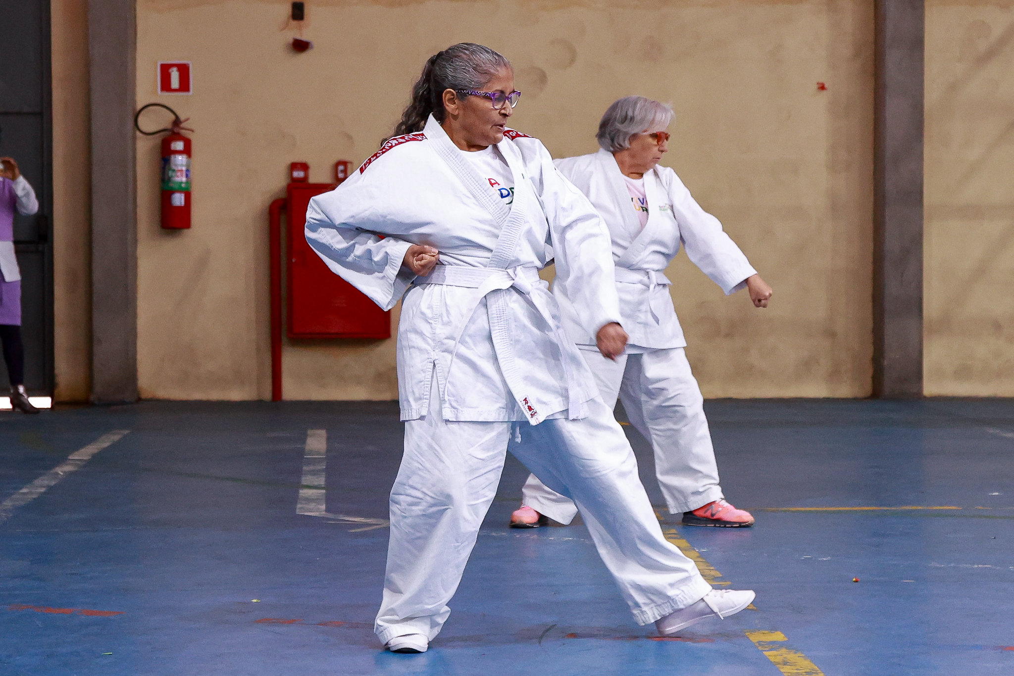 Itapevi promove ação Junho Violeta com alunos da Etec