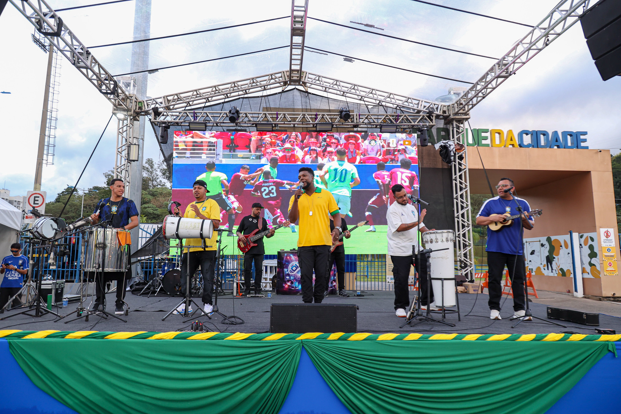 Arena Hexa transmite nesta sexta-feira (19) partida entre Brasil e Haiti no Parque da Cidade