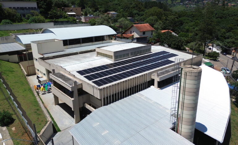 Placas solares em Santana de Parnaíba trarão economia de R$ 20 milhões ao ano 