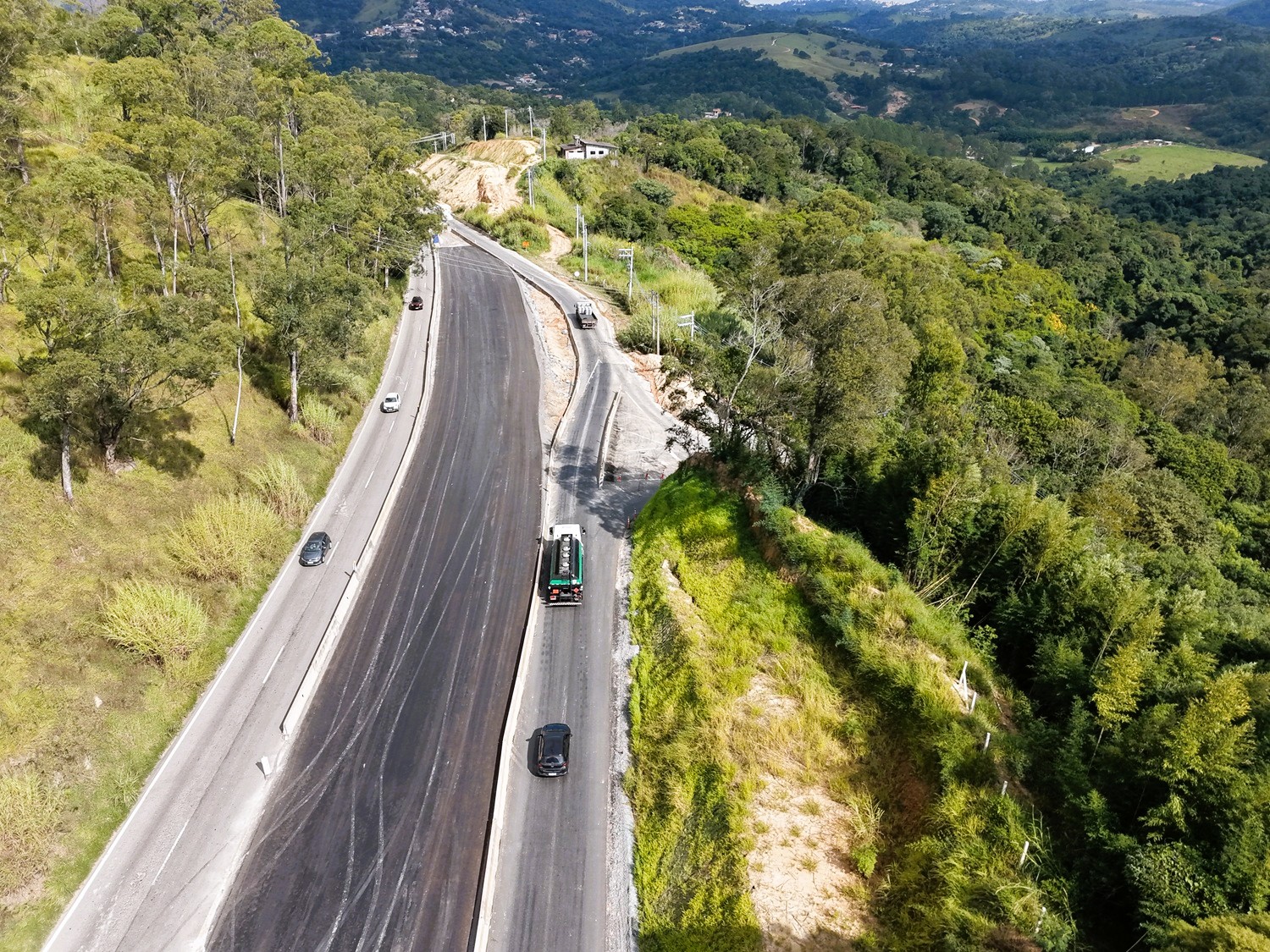 ViaOeste realiza intervenção temporária no acesso ao Morro do Saboó em São Roque-SP