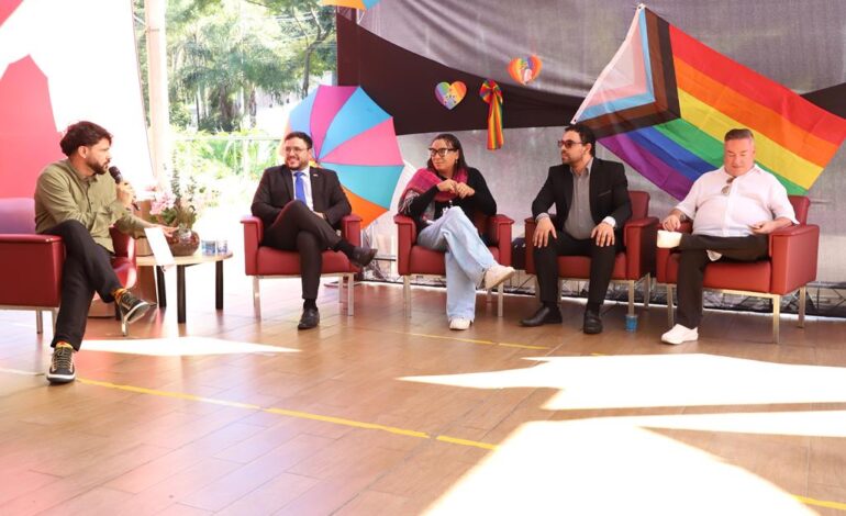 Seminário “Orgulho e Inclusão” amplia debate sobre direitos da população LGBTQIAPN+