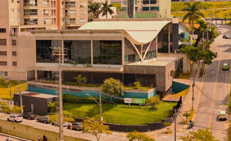 Barueri digitaliza serviços de licenciamento urbanístico