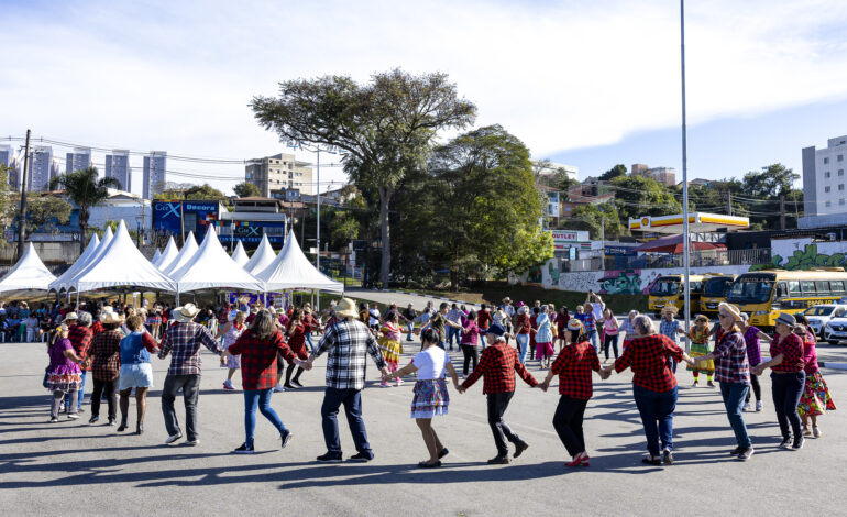 Prefeitura de Itapevi promove Arraiá 60+ no Parque da Cidade