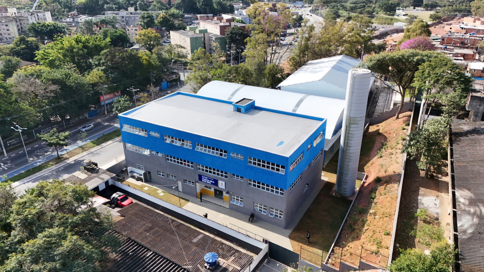 Prefeitura de Carapicuíba entrega nova unidade escolar: EMEI Cleuza Rita dos Reis