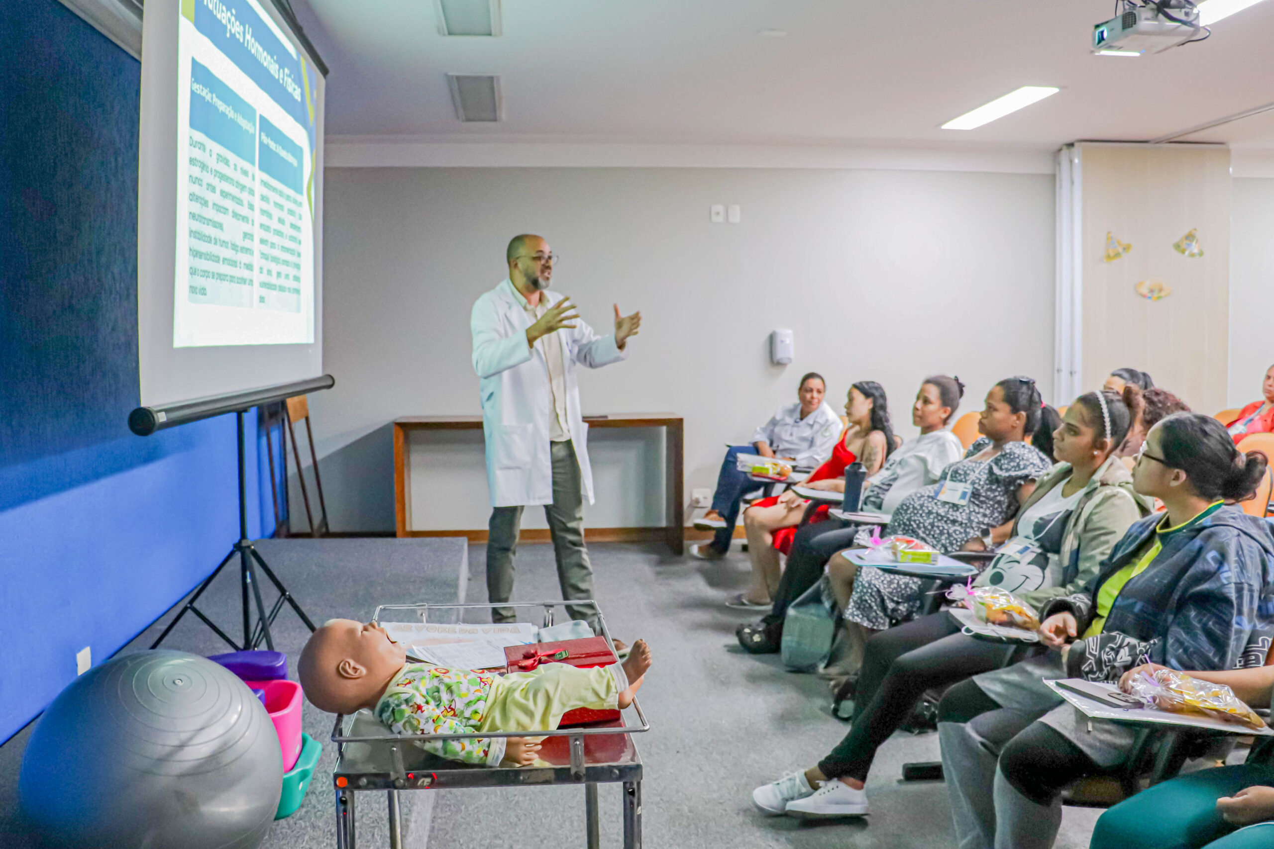 Grupo de Gestantes reforça acolhimento e orientação às futuras mamães em Carapicuíba