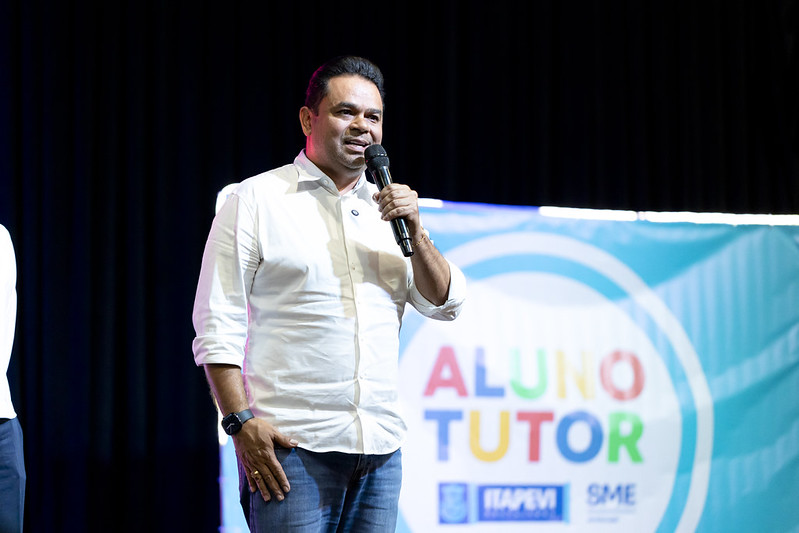 Itapevi celebra formatura da 7ª edição do Programa Aluno Tutor em Tecnologia Google