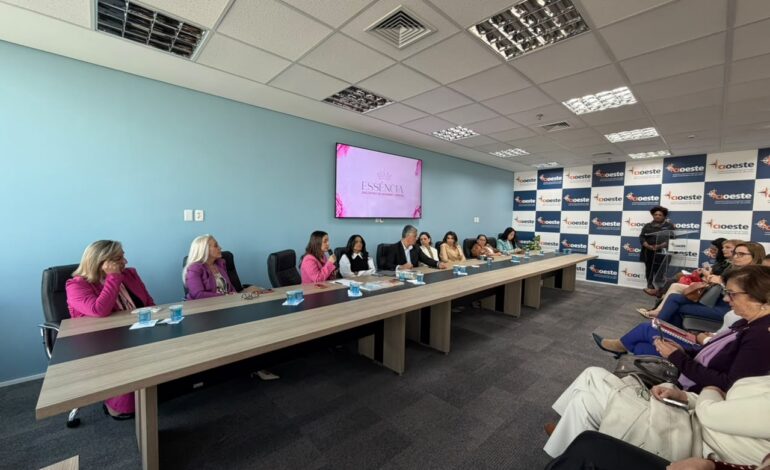 Secretaria de Relações Institucionais de Barueri promove encontro sobre empoderamento feminino em parceria com o CIOESTE