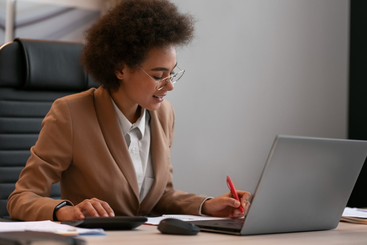 Secretaria de Trabalho e renda tem inscrições para curso gratuito de Assistente Administrativo