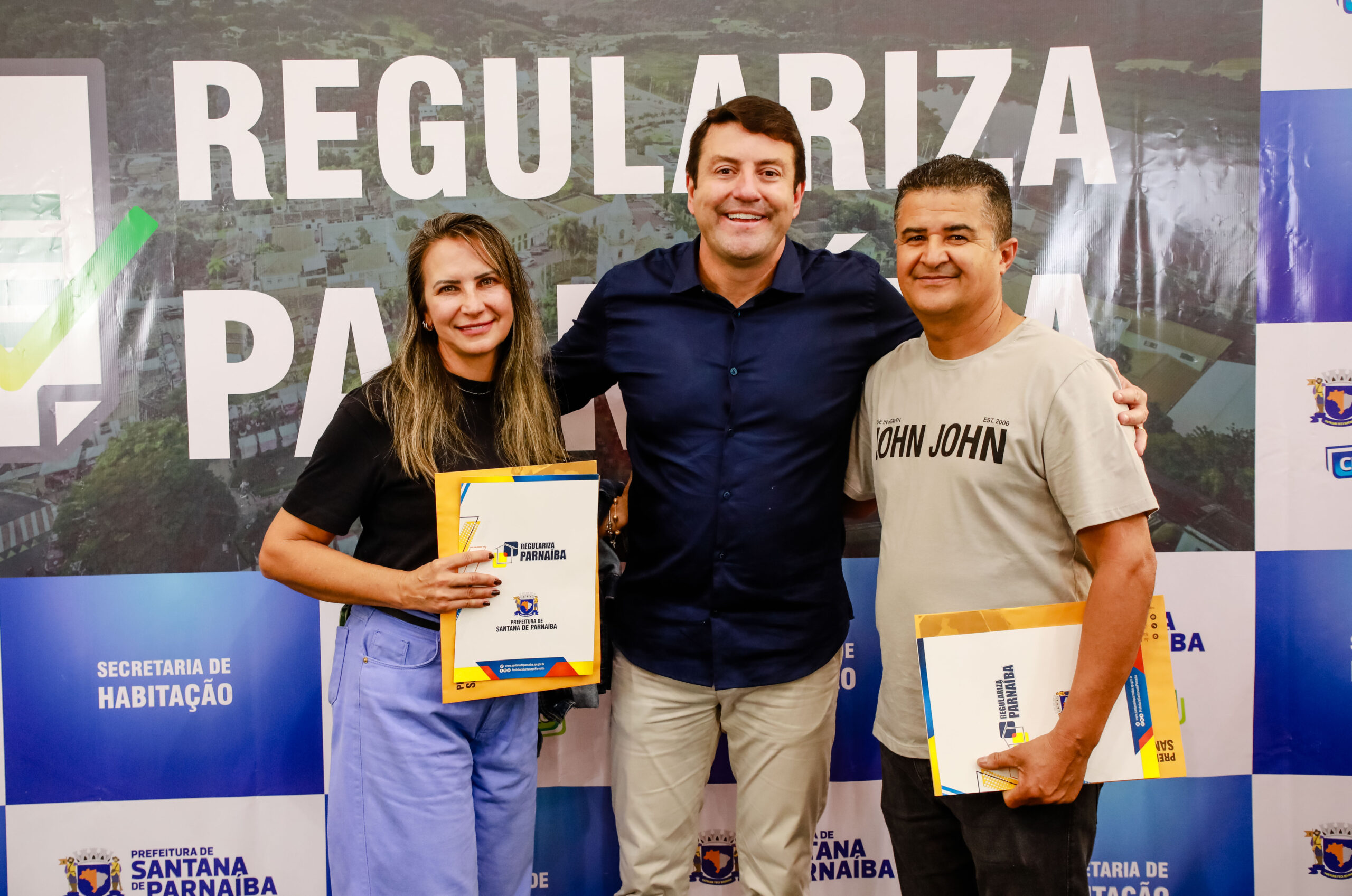 Santana de Parnaíba entrega cerca de 700 escrituras e ultrapassa 10 mil imóveis regularizados