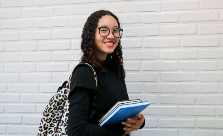 Etec de Carapicuíba abre inscrições para o Vestibulinho do 1º semestre de 2027
