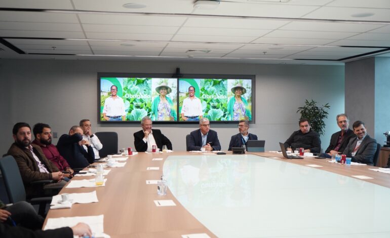 Gregorio Maglio representa o CIOESTE em encontro com a direção da Enel Brasil