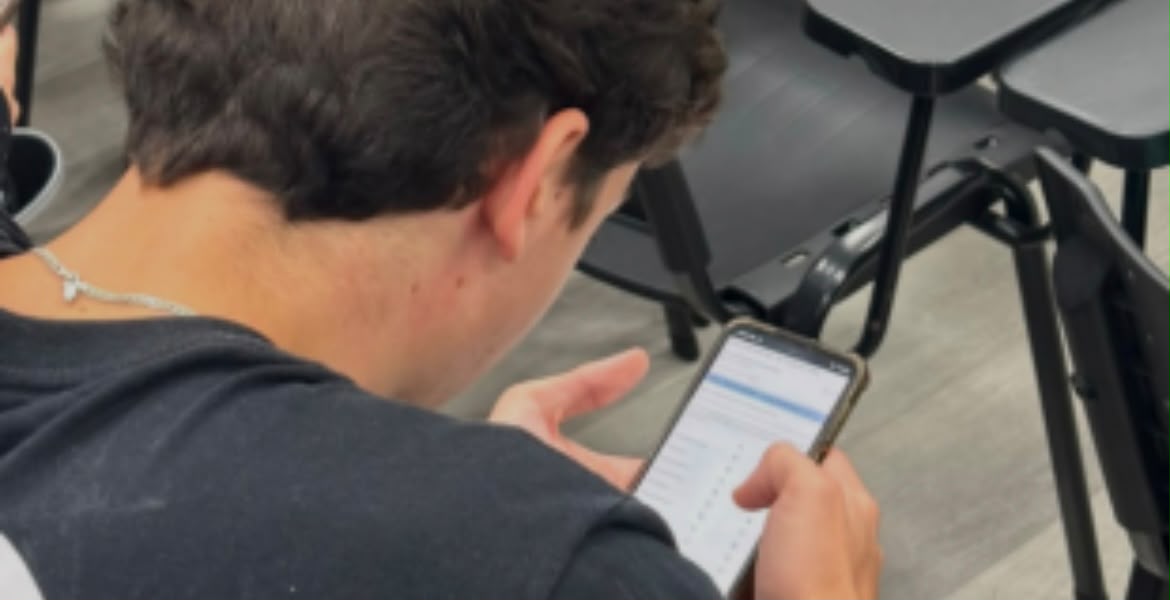 Alunos da 1ª série do Ensino Médio têm até sexta-feira (25) para escolher formação entre Exatas, Humanas ou Ensino Técnico