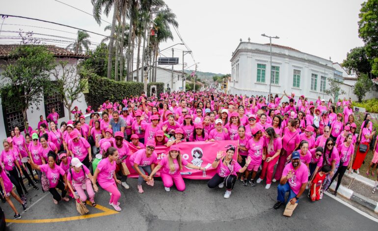 Santana de Parnaíba reforça prevenção ao câncer de mama com campanha Outubro Rosa