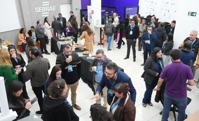 Sebrae-SP realiza Café Empresarial com foco em vendas e tecnologia em Osasco