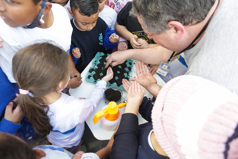 Itapevi promove apresentações do Projeto Ecoviver, com ações de sustentabilidade nos CRAS