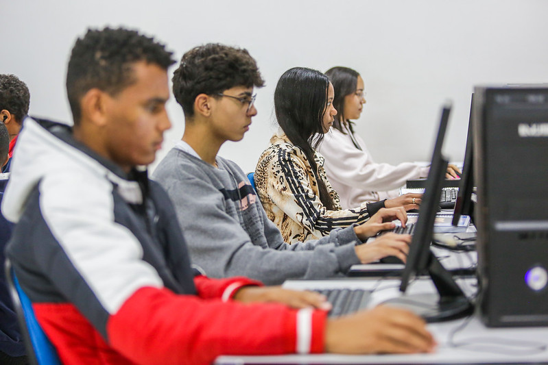 Itapevi recebe cursos gratuitos de criação de sites, conteúdo digital e social media