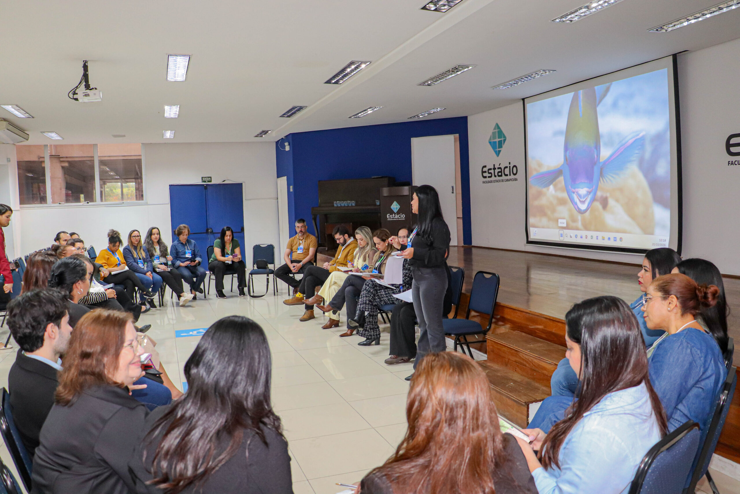 Prefeitura de Carapicuíba realiza oficina sobre assistência à pessoa com Acidente Vascular Encefálico (AVE)