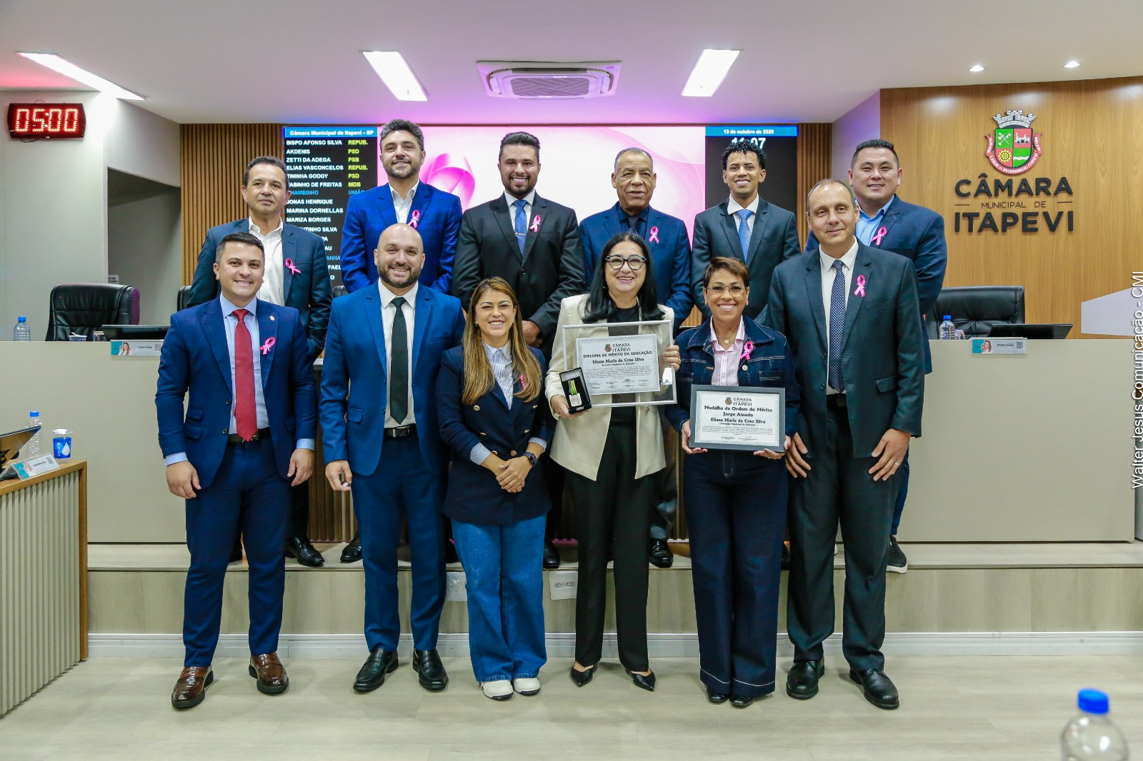 Câmara de Itapevi homenageia escolas municipais pelo desempenho no IDEB 2025